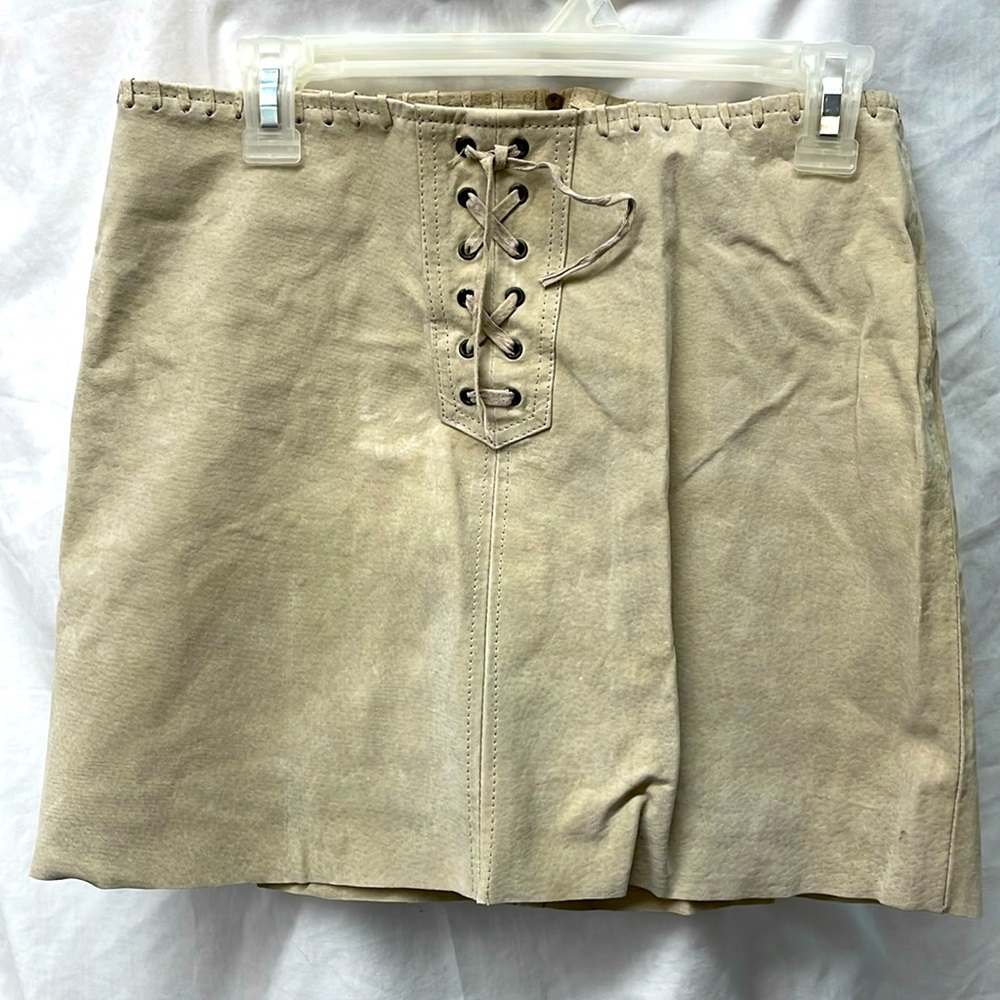 Rue 21 leather lined lace front mini skirt ladies sz 5/6